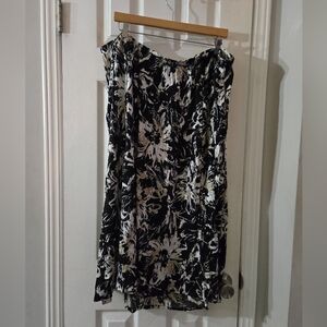 3x Maggie Barnes skirt